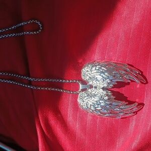 Silver Angel Wing Pendant Necklace